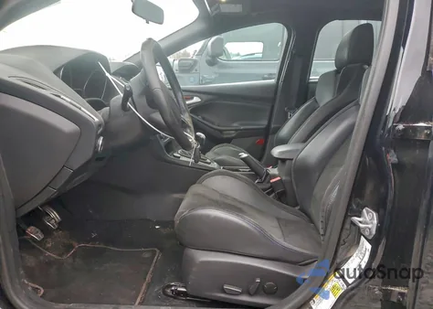 2017 Ford Focus Rs from USA, damaged, VIN WF0DP3TH2H4120237